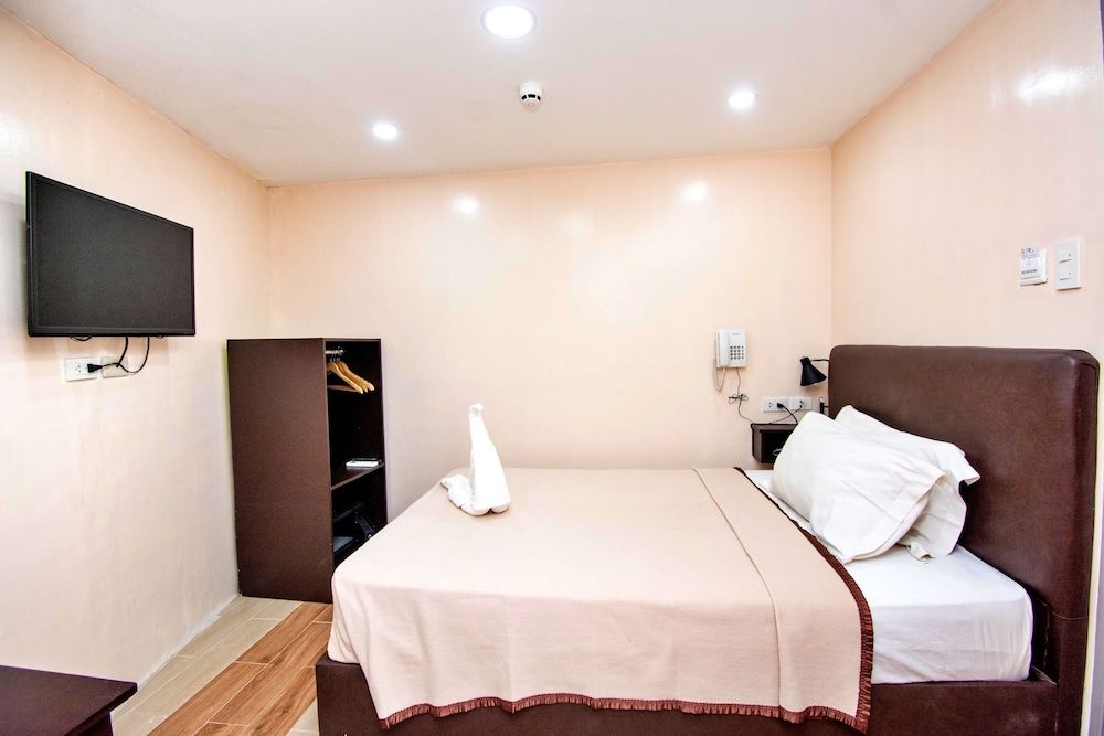 Emerald Island Hotel Economy Room 5