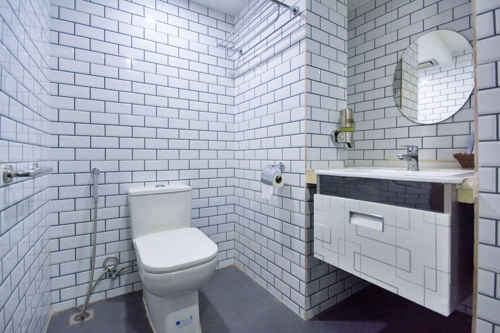 Emerald Island Hotel Economy Room 7