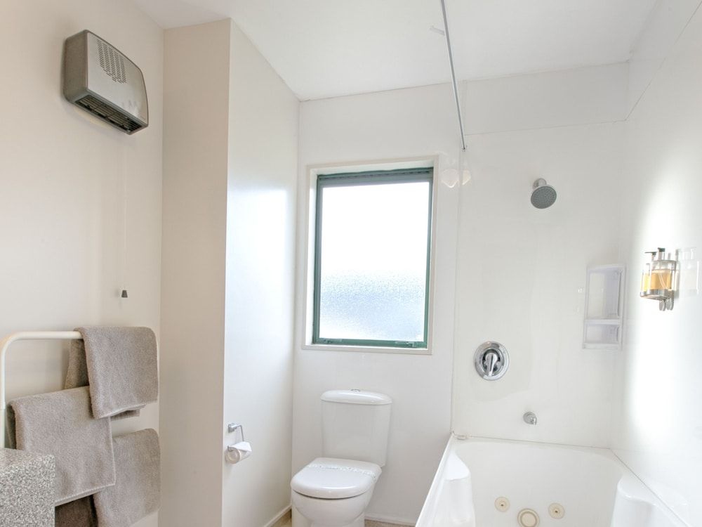 Bella Vista Motel Hanmer Springs Family Room 9