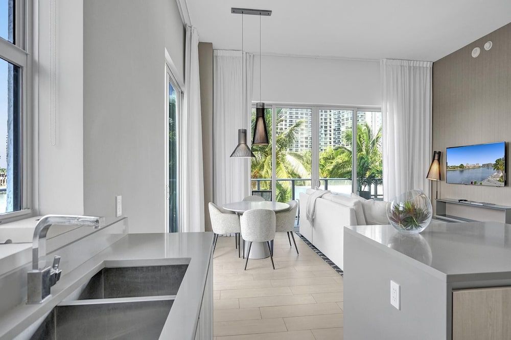 Grand Apartment