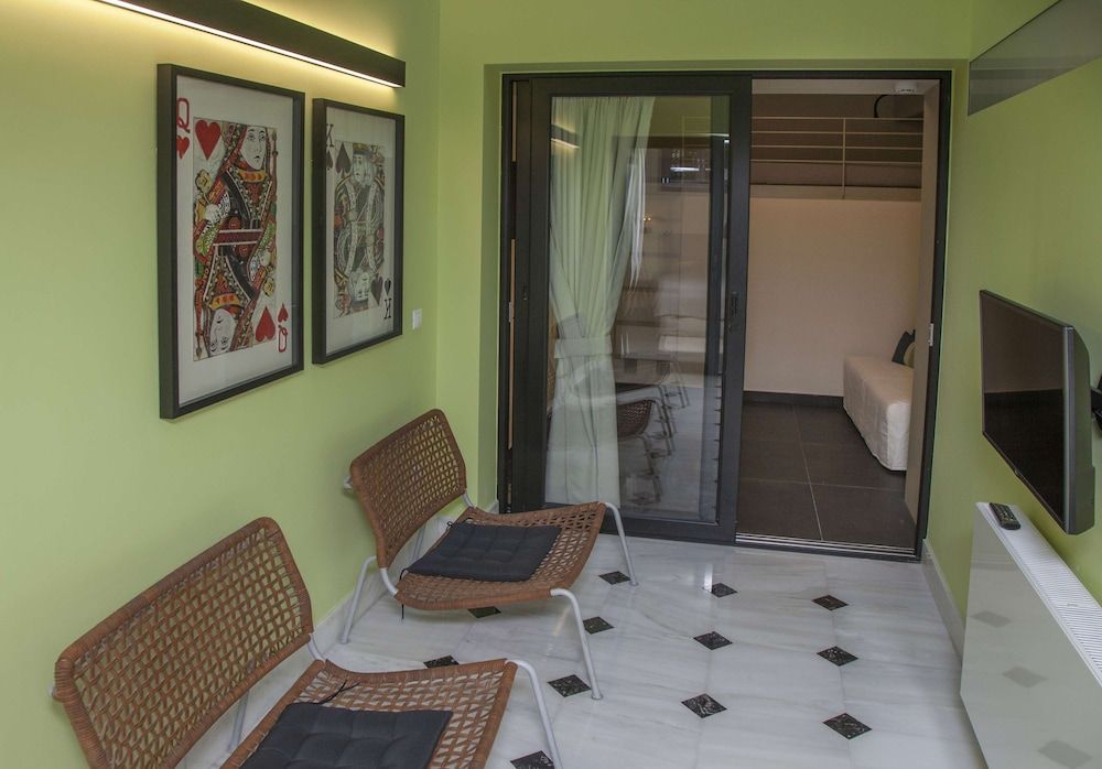 Tripodon Plaka in the shade of Acropolis by GHH Design House, 3 Bedrooms, City View 17