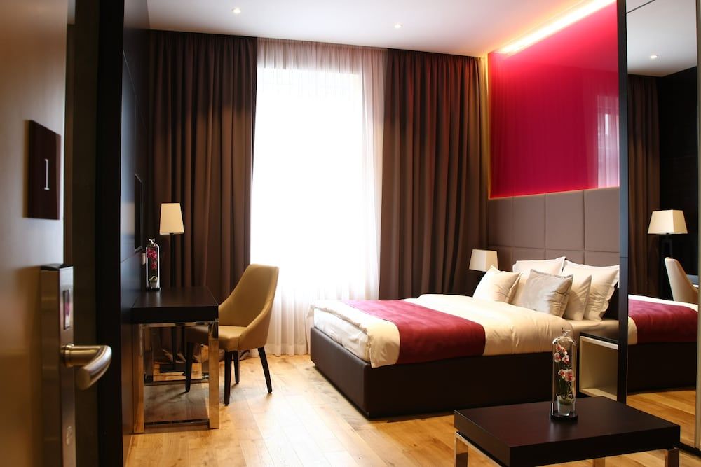 Deluxe Junior Suite