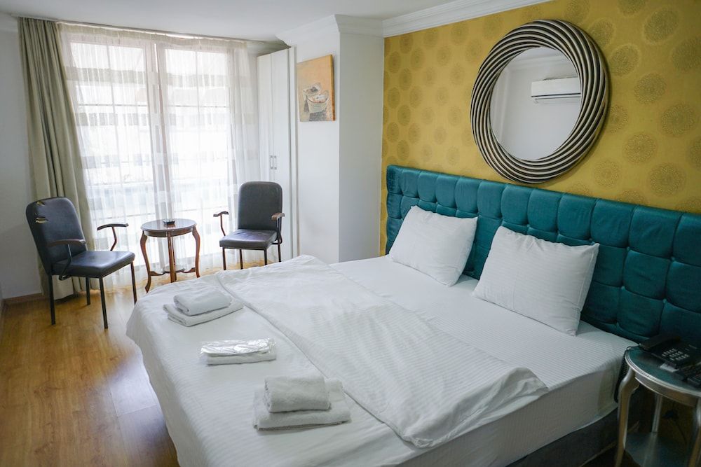 Standard Room, City View