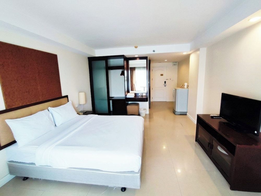 Romance Hotel Bangna Studio 6