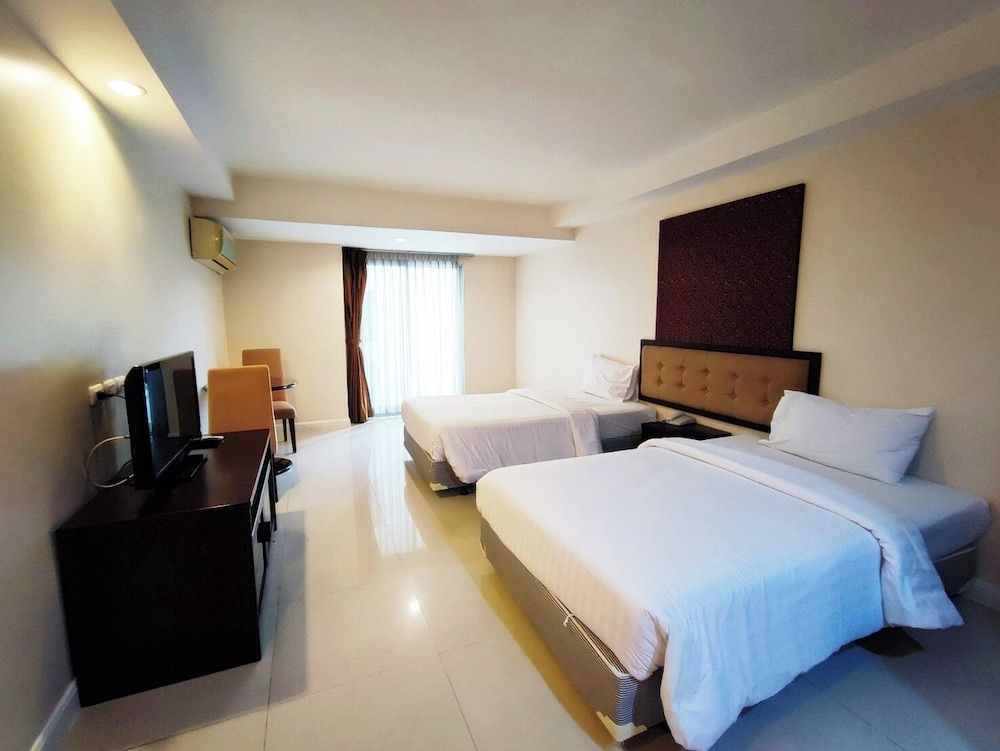 undefined Romance Hotel Bangna 4