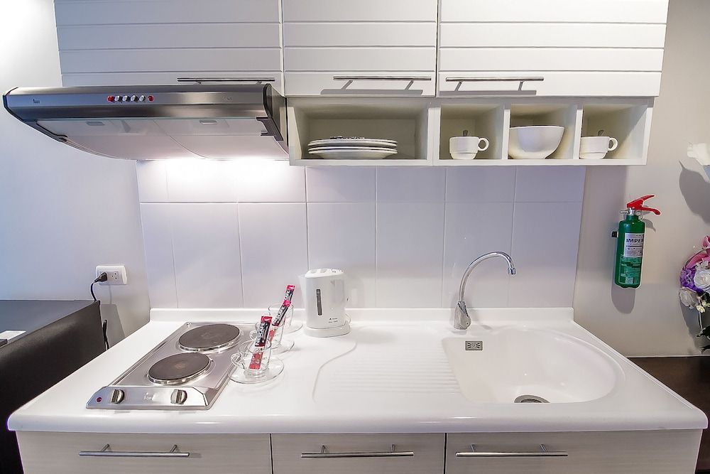 Private kitchenette