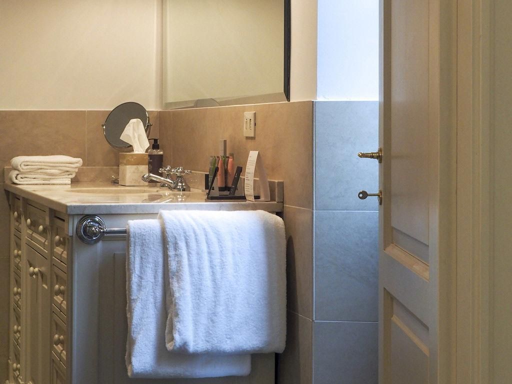 undefined AQA Palace 2