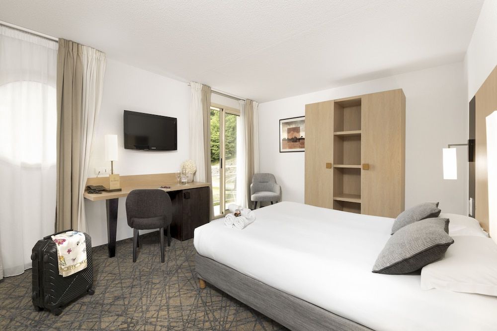 Double Room, 1 Queen Bed