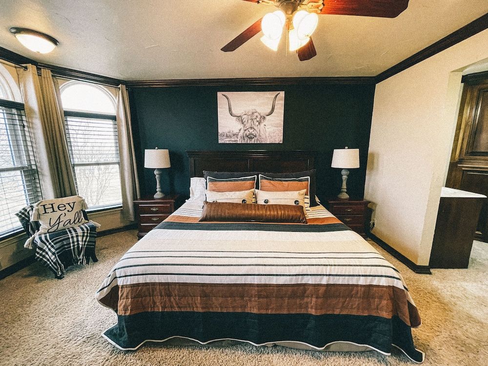 Towering Oaks Event & Retreat Center Grand House 14