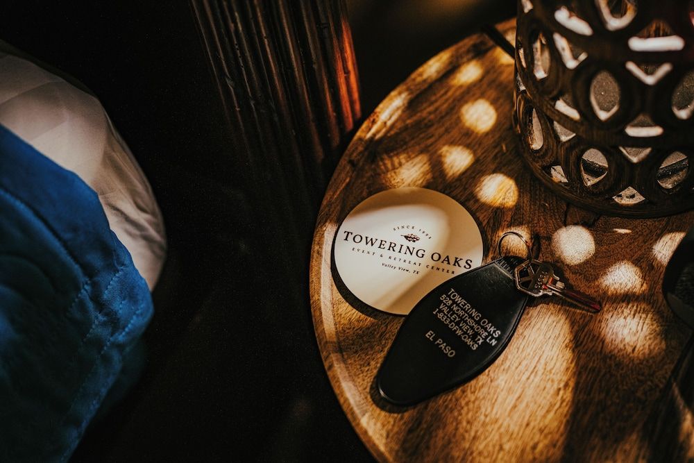 Towering Oaks Event & Retreat Center Classic Double Room 7