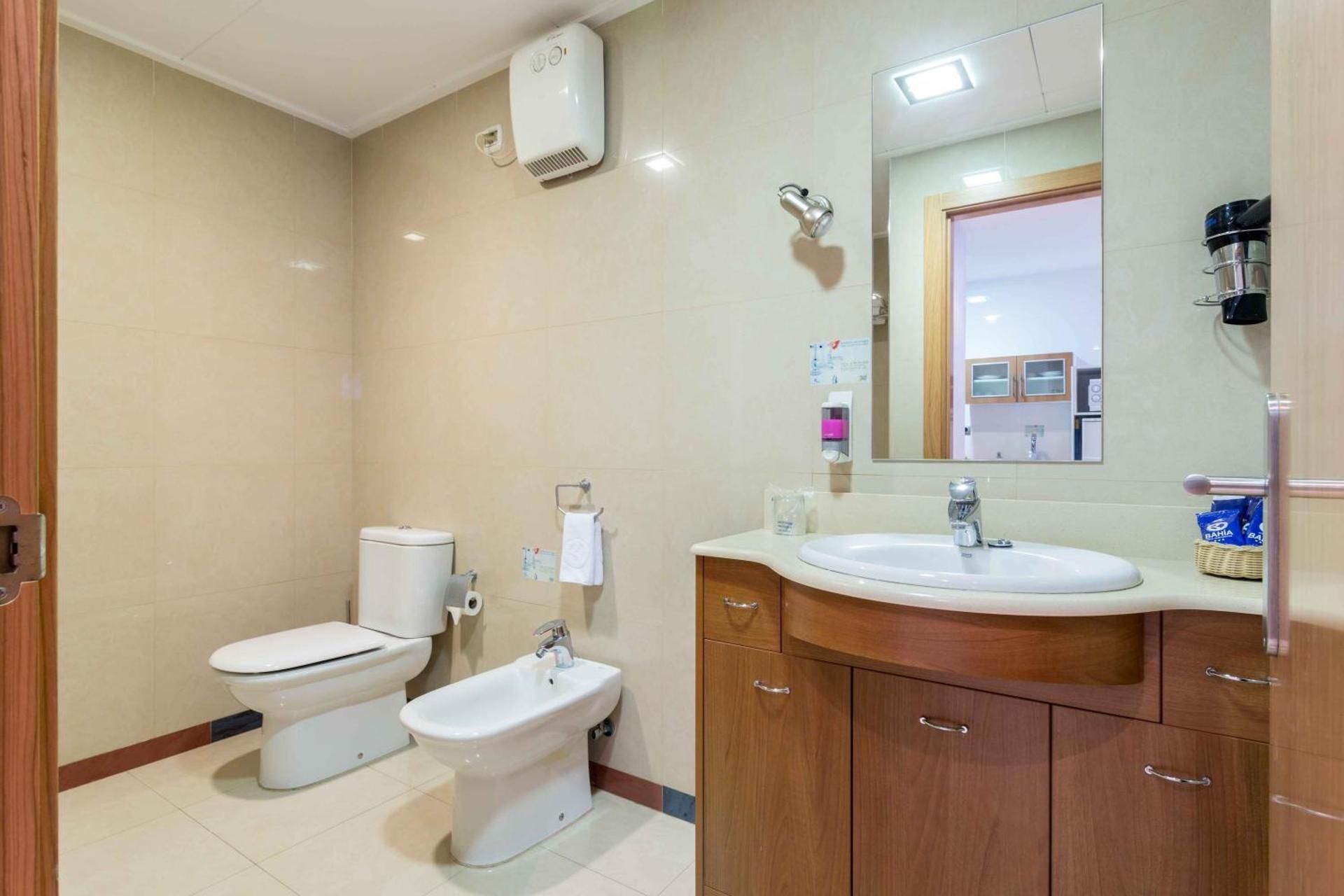 One-Bedroom Apartment (4 Adults)