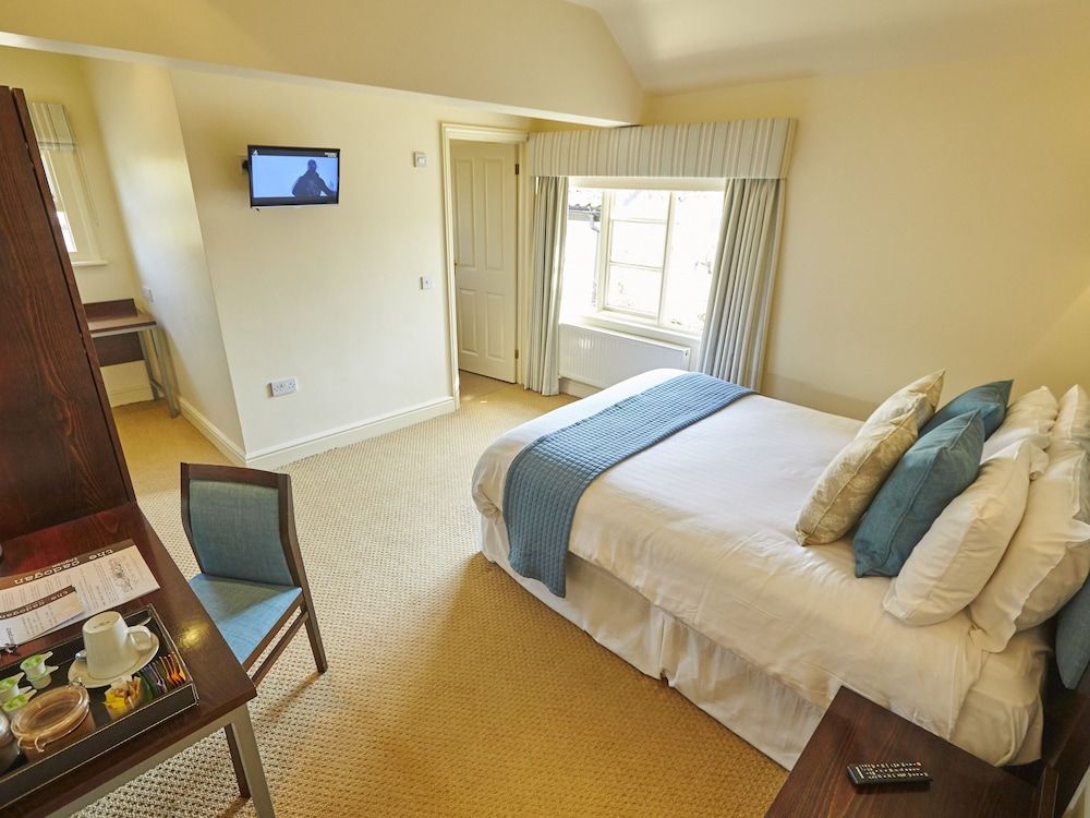 The Cadogan Arms Double Room, Ensuite 3