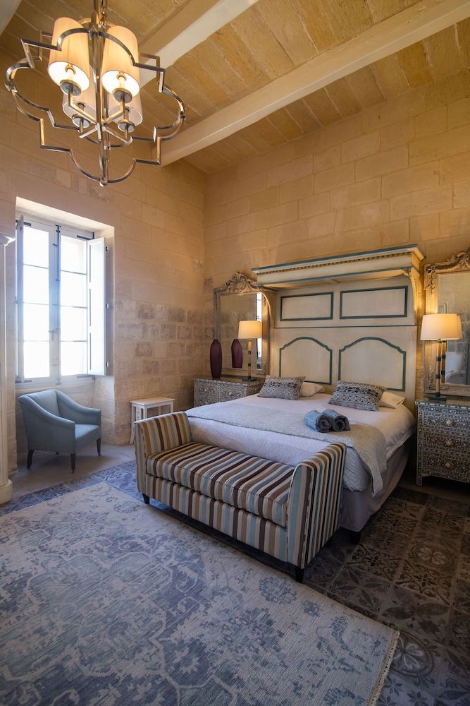 Superior Double Room, Ensuite (4)