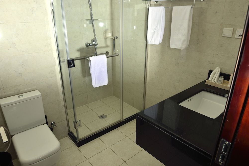 The HUB Hotel Deluxe Twin Room, 2 Double Beds 13