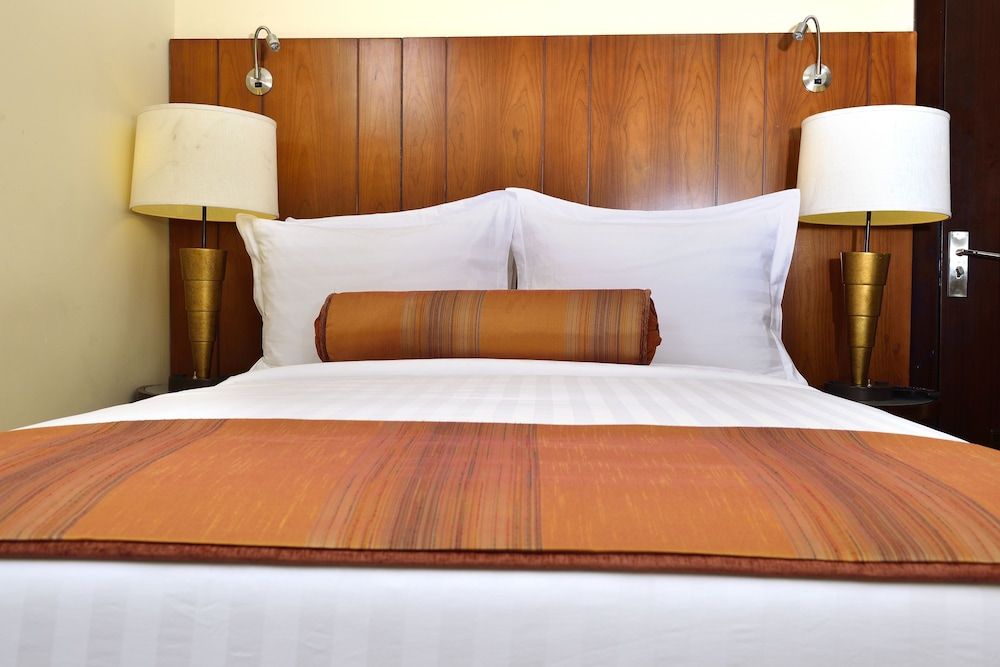 undefined The HUB Hotel 8