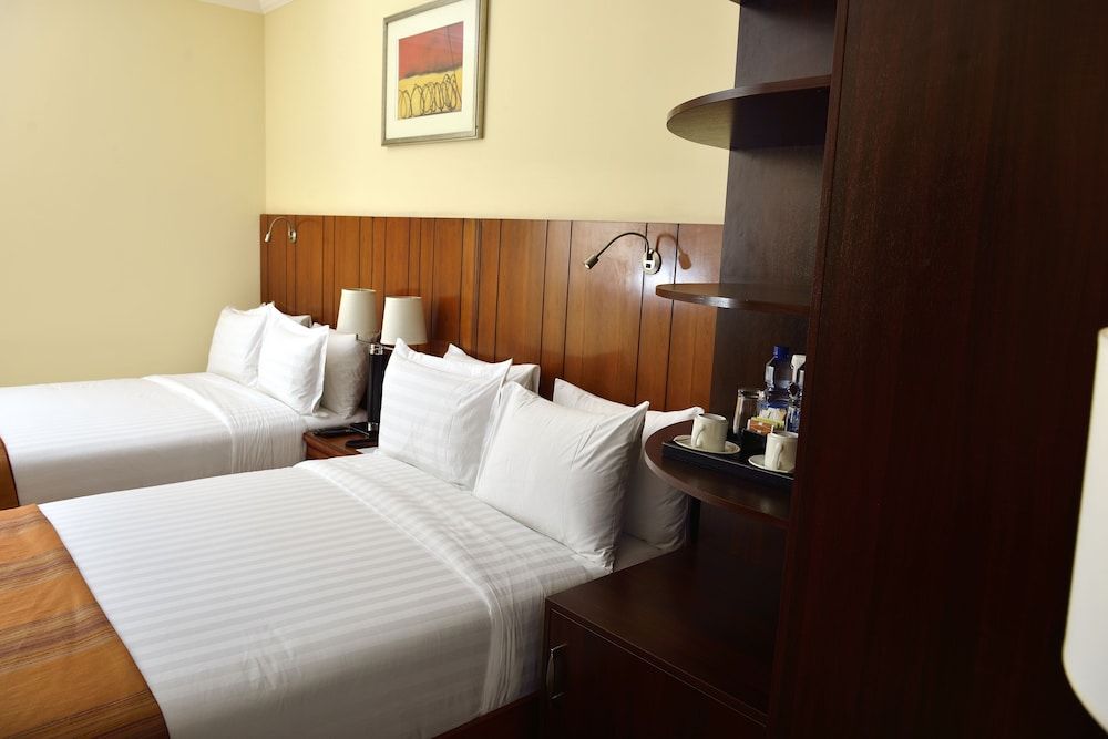 The HUB Hotel Deluxe Twin Room, 2 Double Beds 3