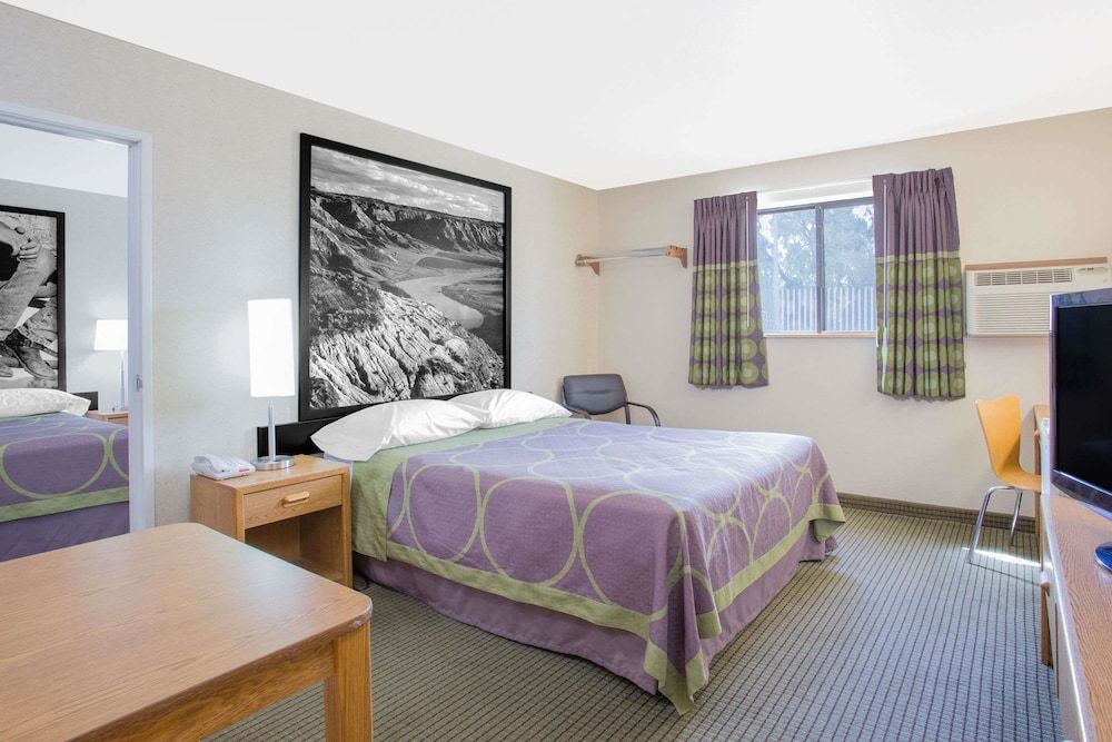 Room, 1 Queen Bed, Non Smoking