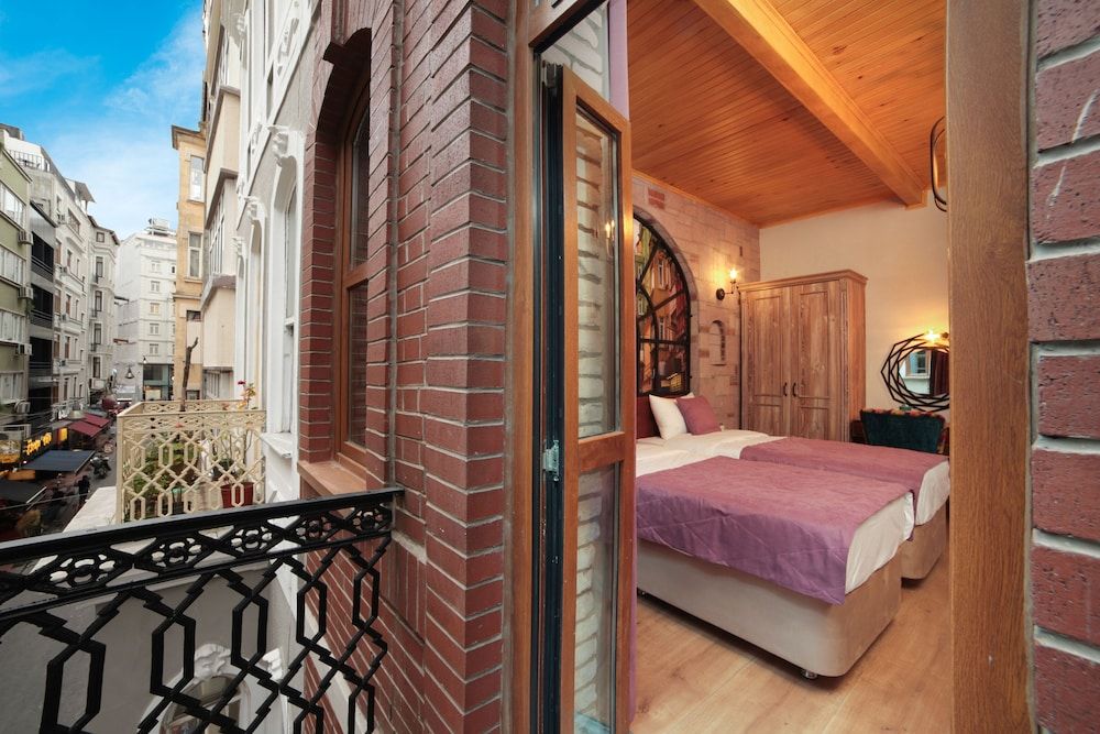 Ardilas Residence Standard Studio Suite 10