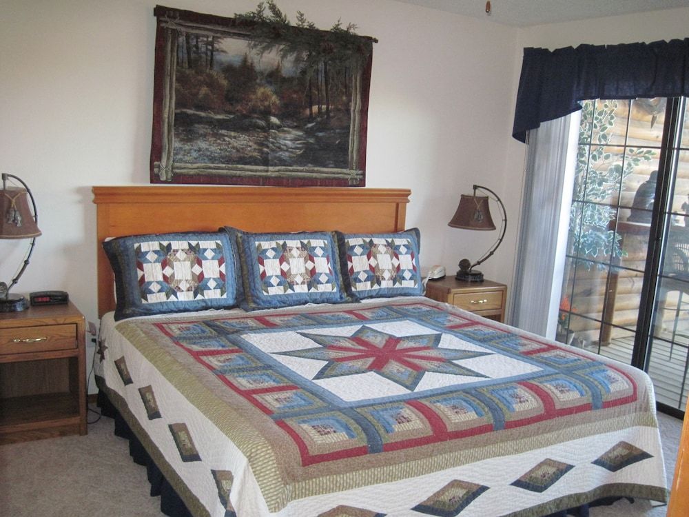 Deluxe Condo, 1 Bedroom