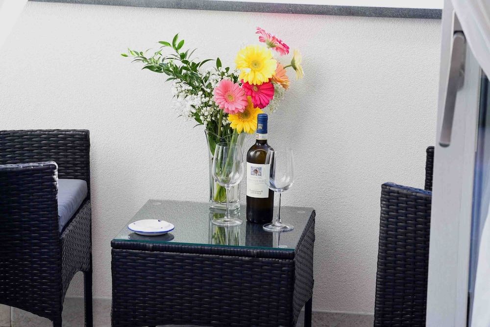 Matteo's House B&b Deluxe Double Room, Balcony, Sea View 5