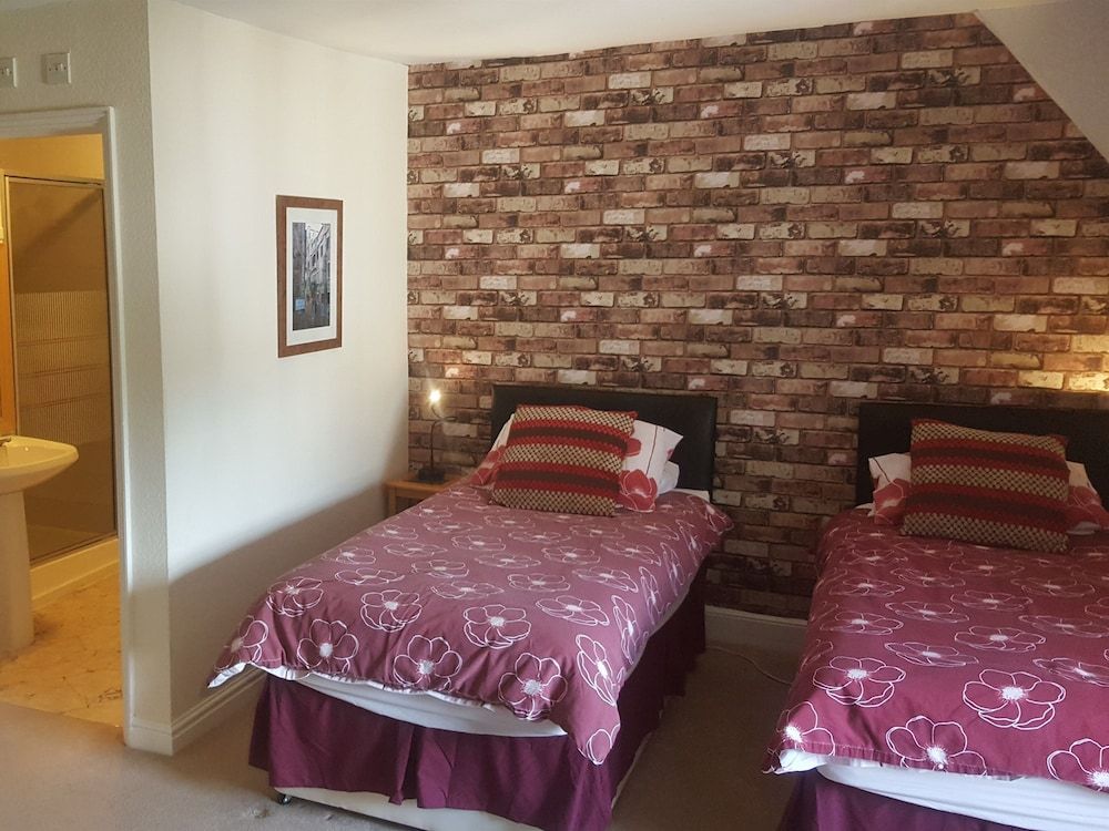 Angel Guest House Suite, Ensuite 3