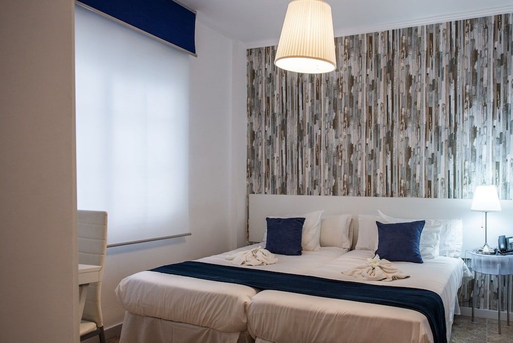 Standard Double Room, Private Bathroom