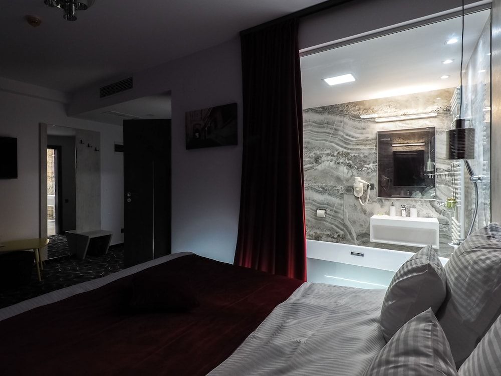 HOTEL ANASTASIA Executive Double Room 6