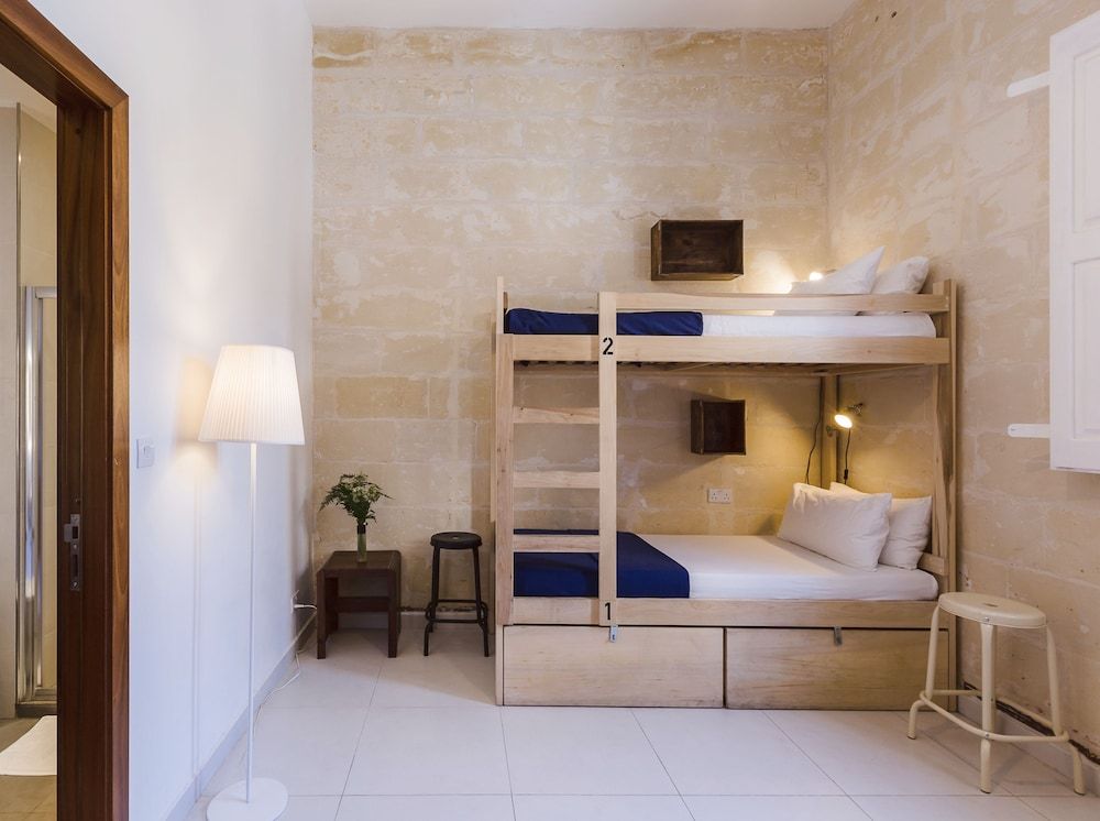 Two Pillows Boutique Hostel Bed in 4 Bed Dorm Ensuite with View_Superior 2