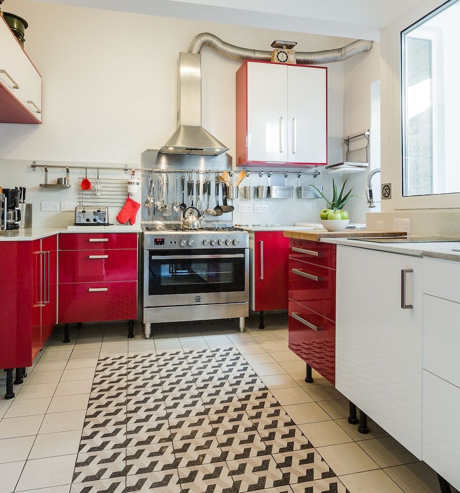 Two Pillows Boutique Hostel Luxury Suite, City View 7