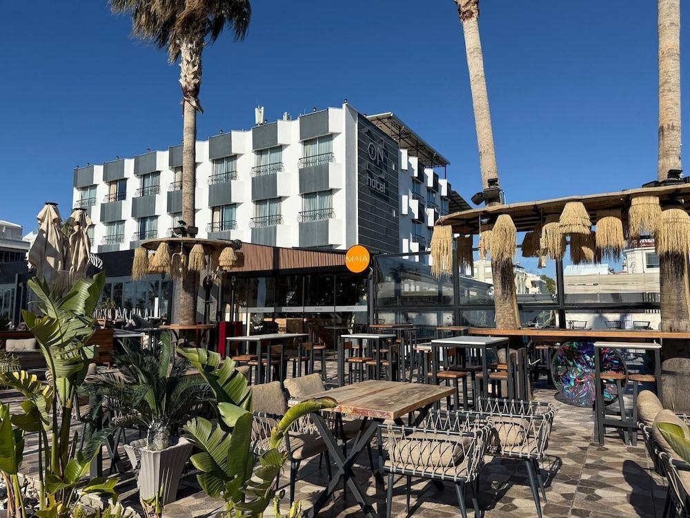 undefined On Hotel 6