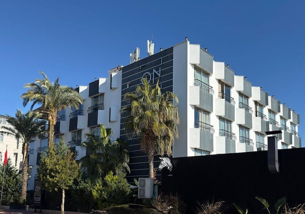 undefined On Hotel 7