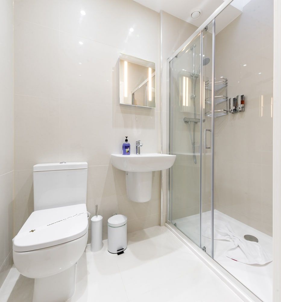 undefined London Homes 6