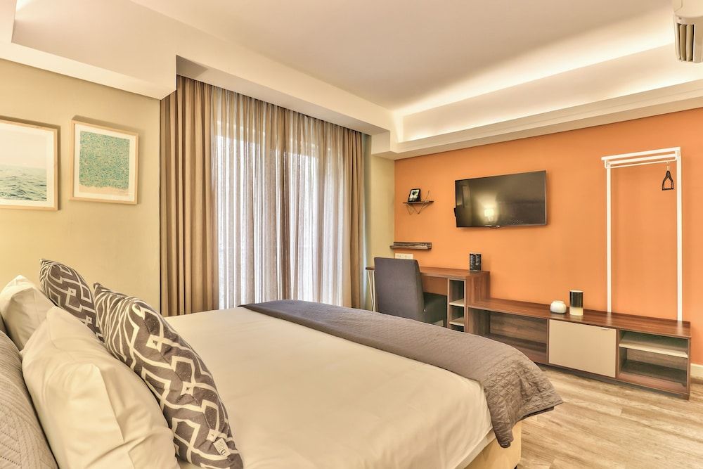 WINK Foreshore Studio