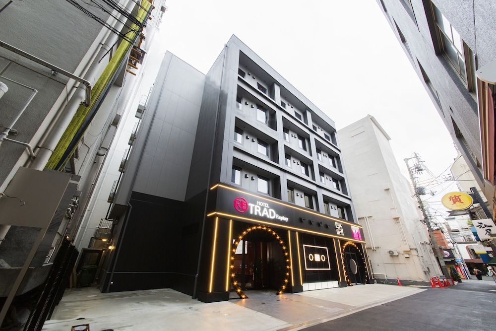 undefined HOTEL TRAD Replay 9