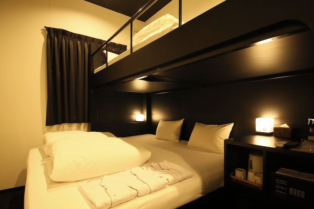 undefined HOTEL TRAD Replay 3