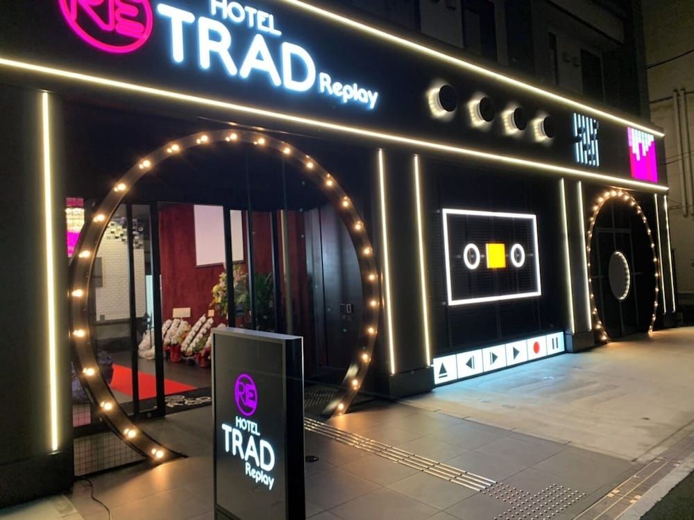 undefined HOTEL TRAD Replay 8