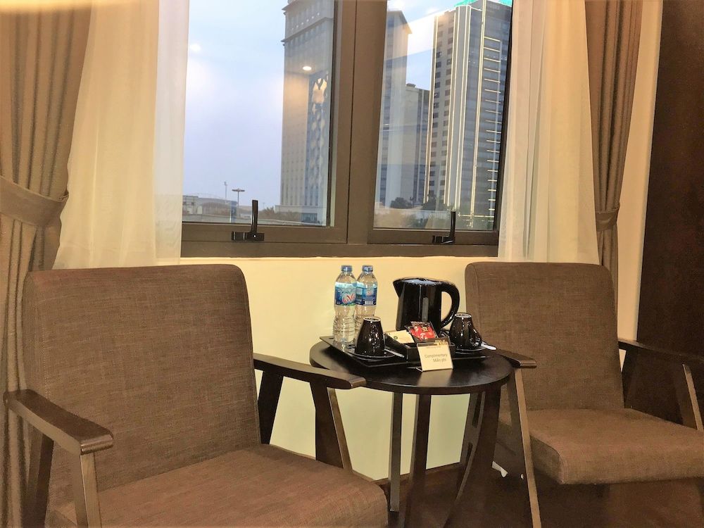 T&M Luxury Hotel Hanoi Deluxe Twin Room, City View 7