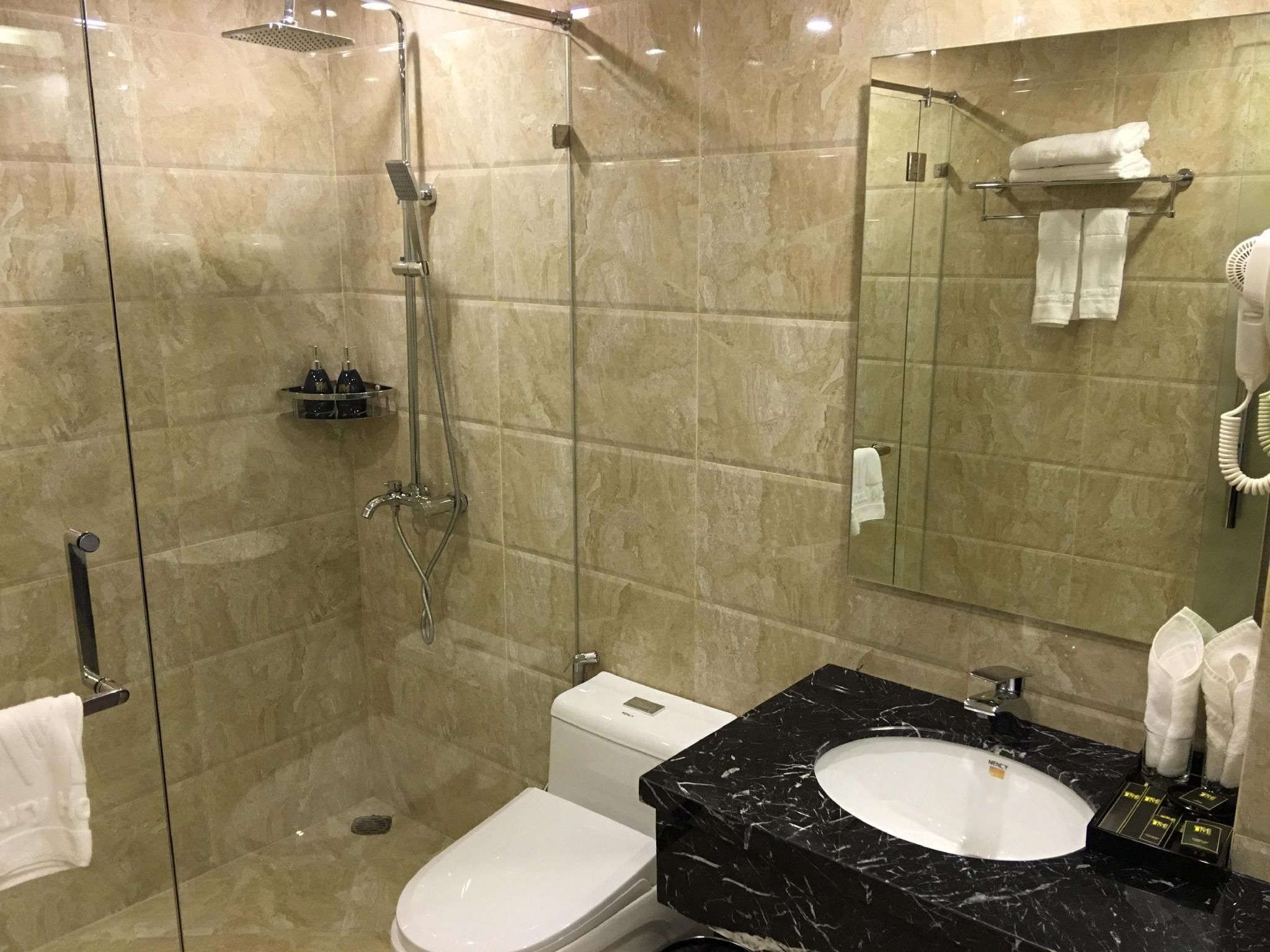 undefined T&M Luxury Hotel Hanoi 8