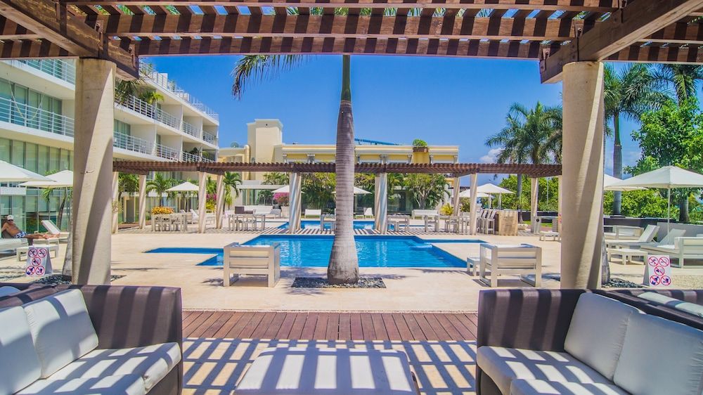 undefined Luxury Condos at Magia 5