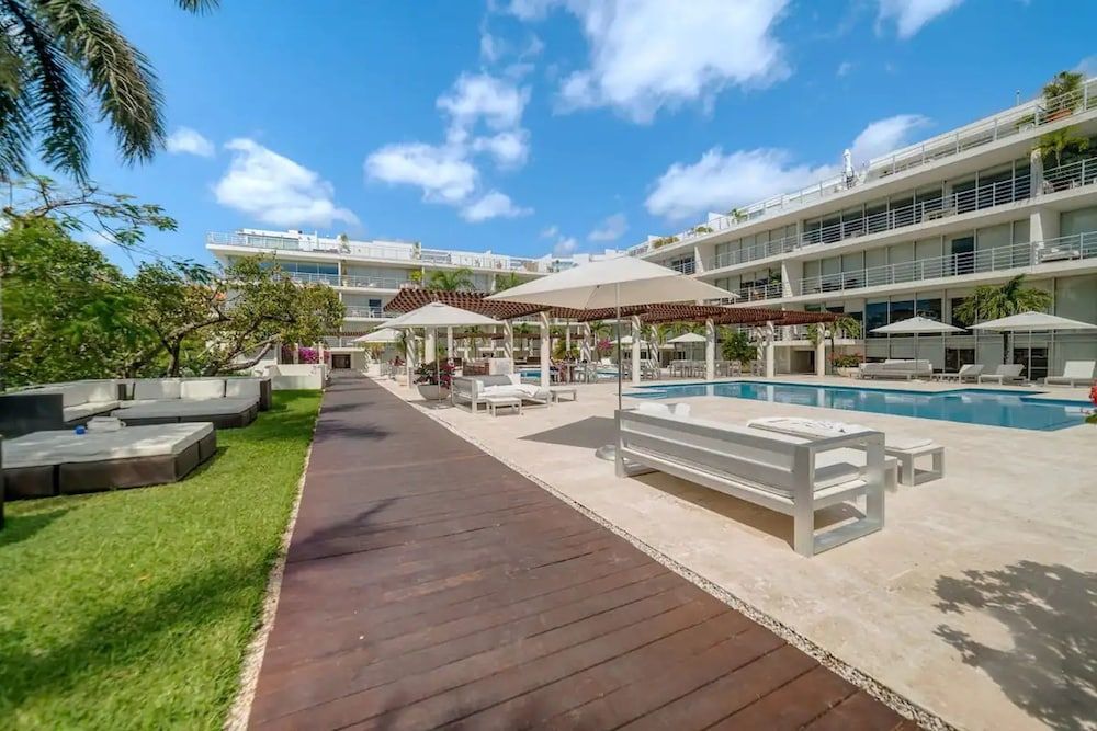 undefined Luxury Condos at Magia 9