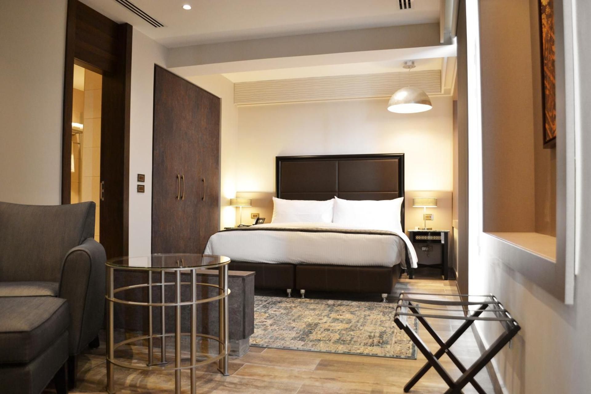 Ambassador Hotel Amman, a Boutique Hotel Standard Room Nonsmoking 2