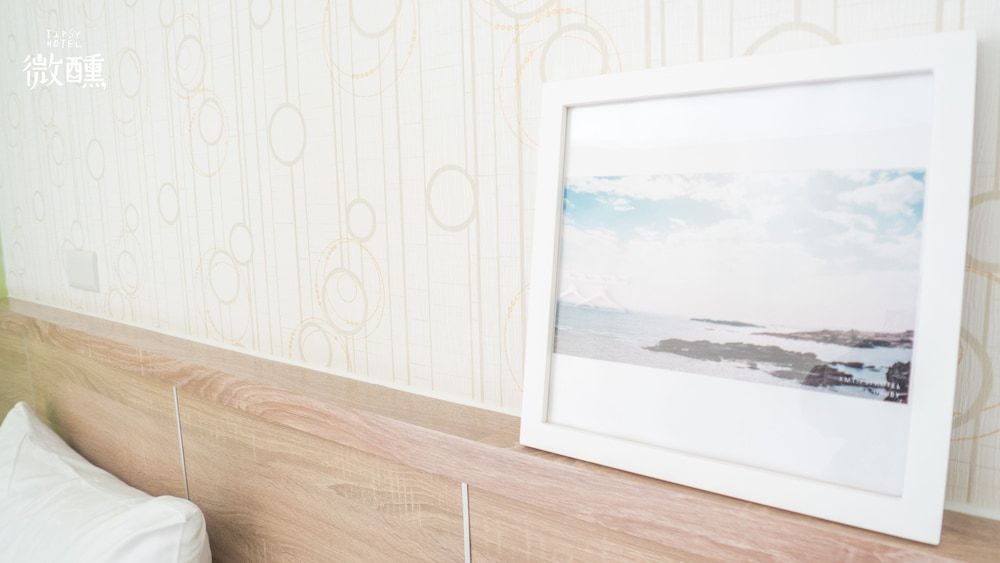 TipsyHotel Standard Twin Room 4