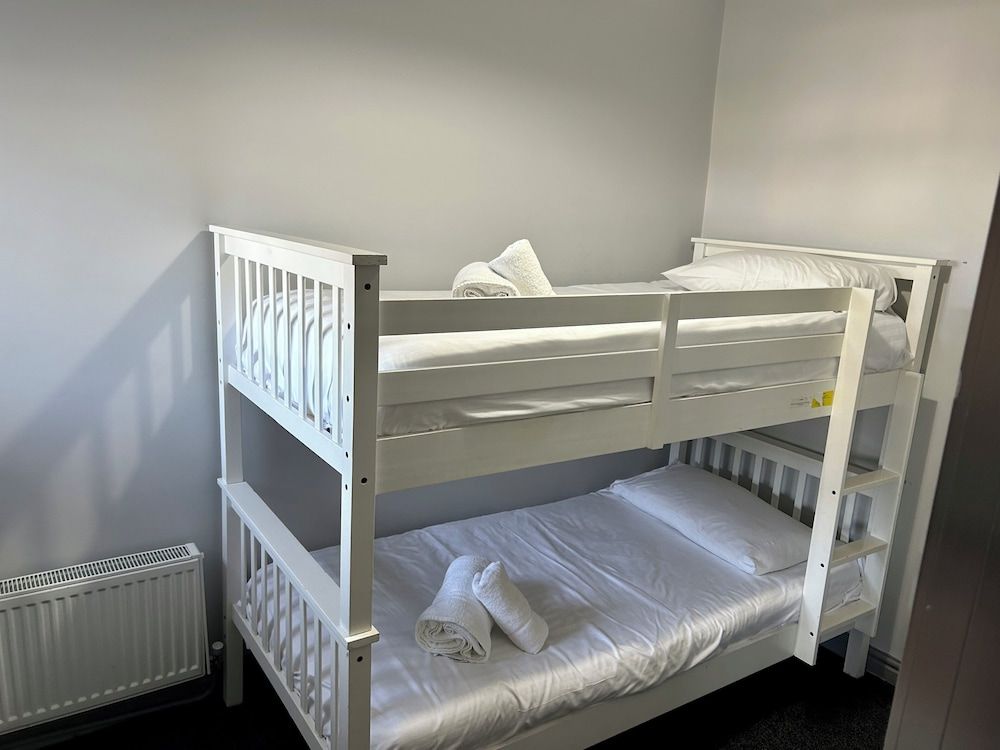 The Valley Anglesey Classic Family Room for 4 6