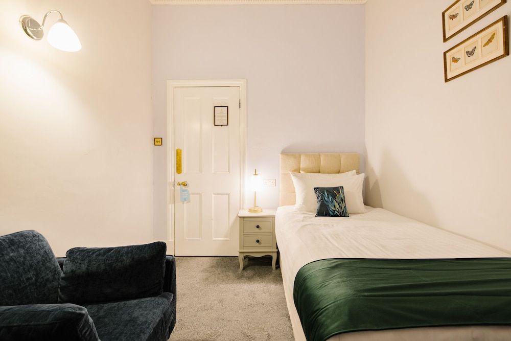 undefined The Abbey Notting Hill 10