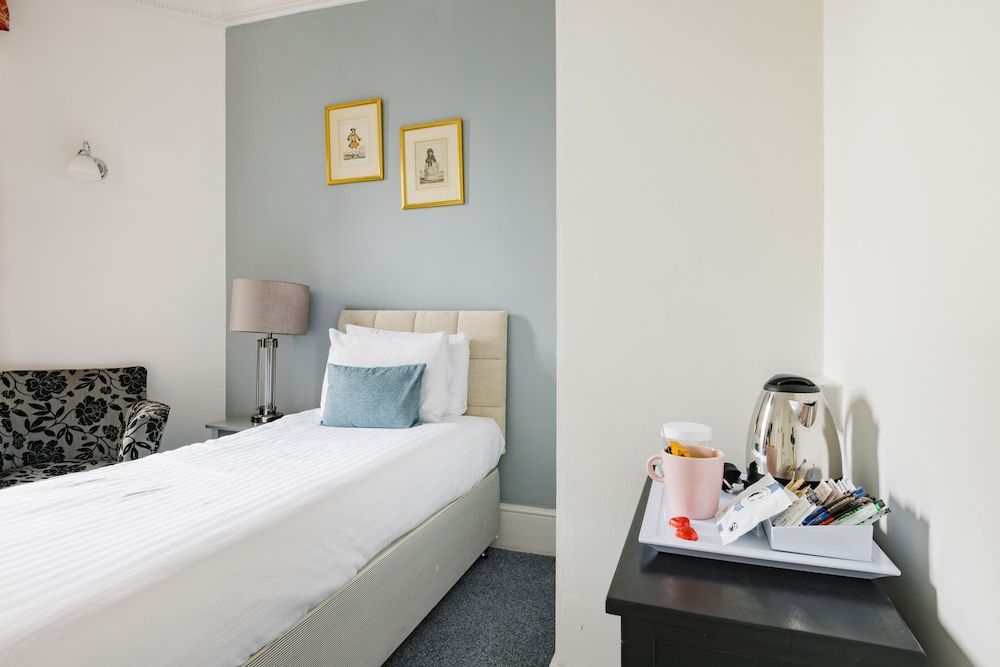 undefined The Abbey Notting Hill 10