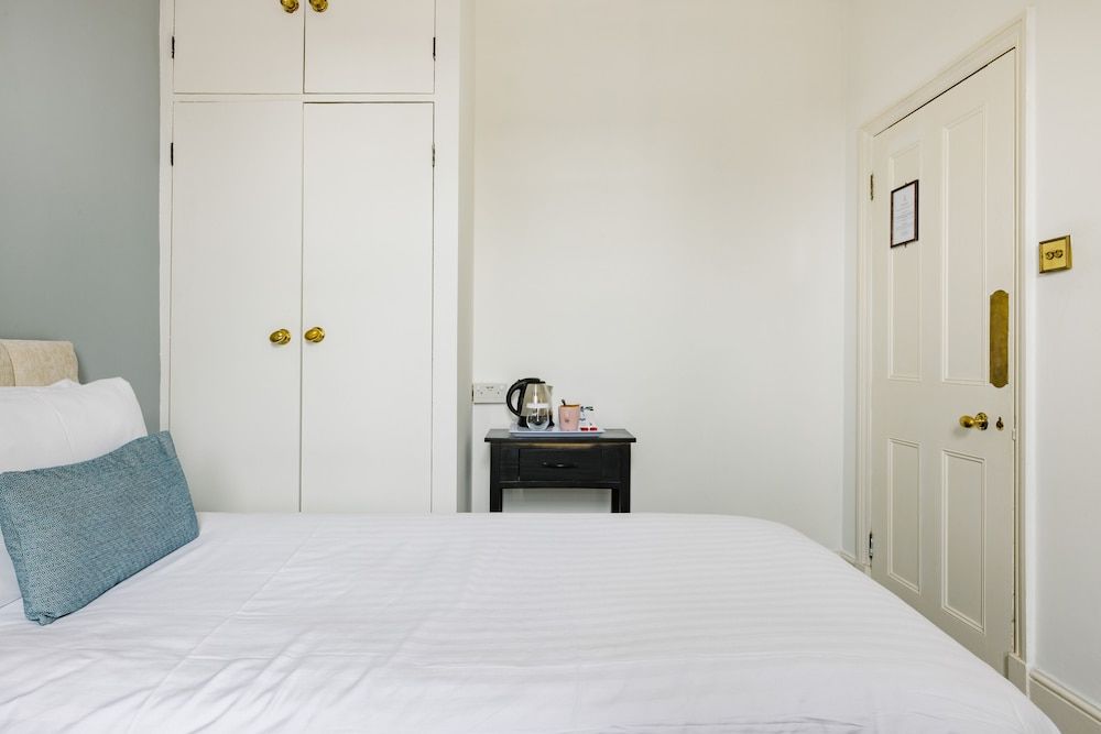 undefined The Abbey Notting Hill 9