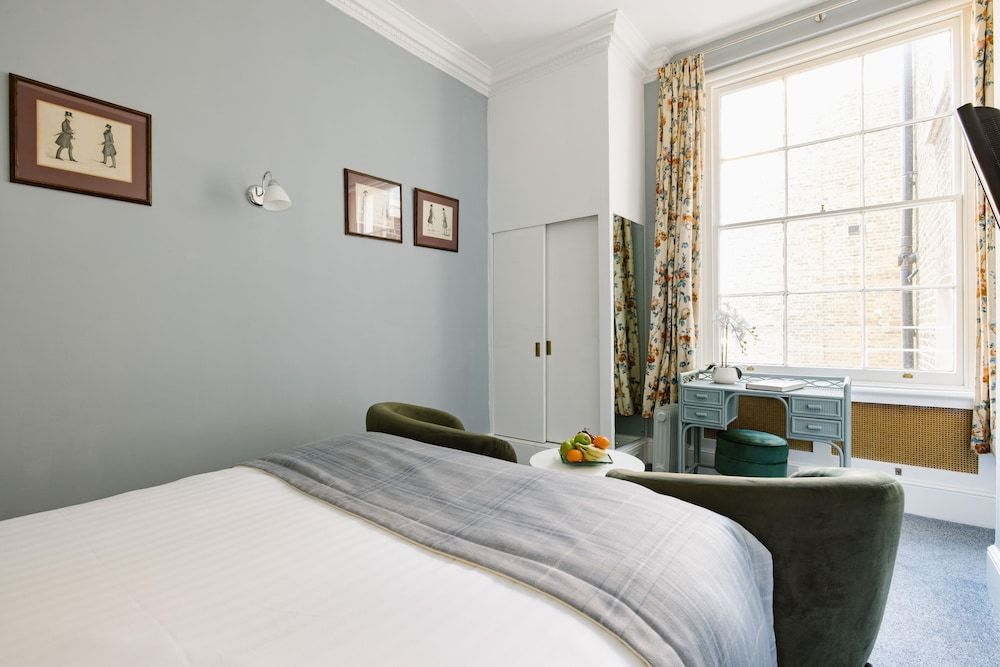 undefined The Abbey Notting Hill 9