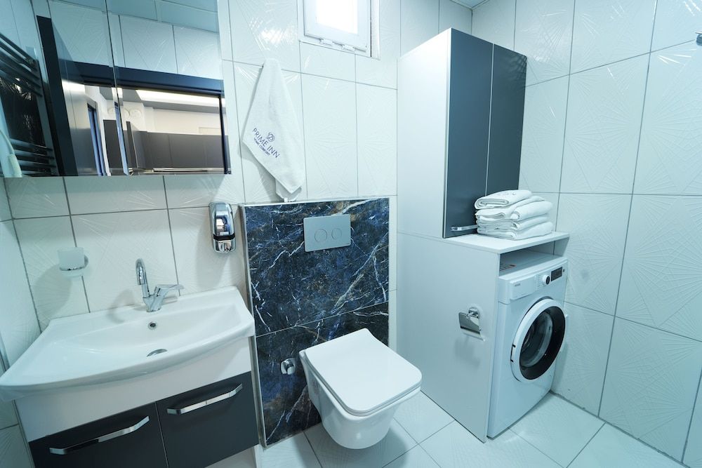 Prime Inn City Family Suite 12