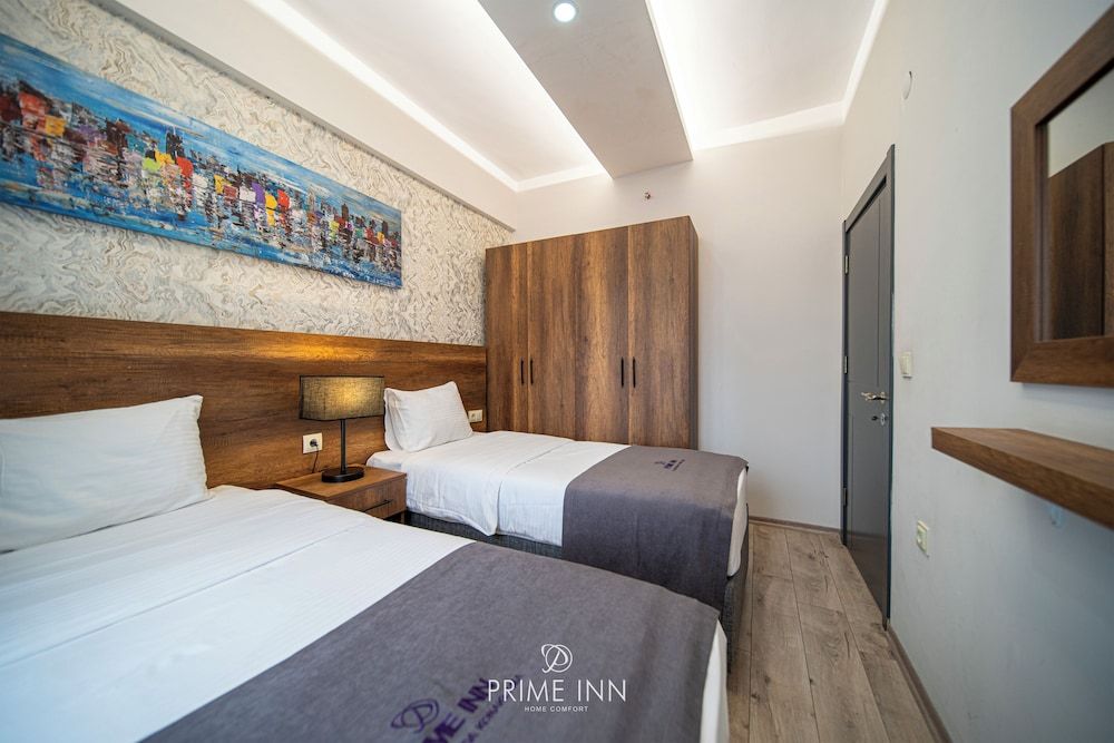 Prime Inn City Basic Suite 4