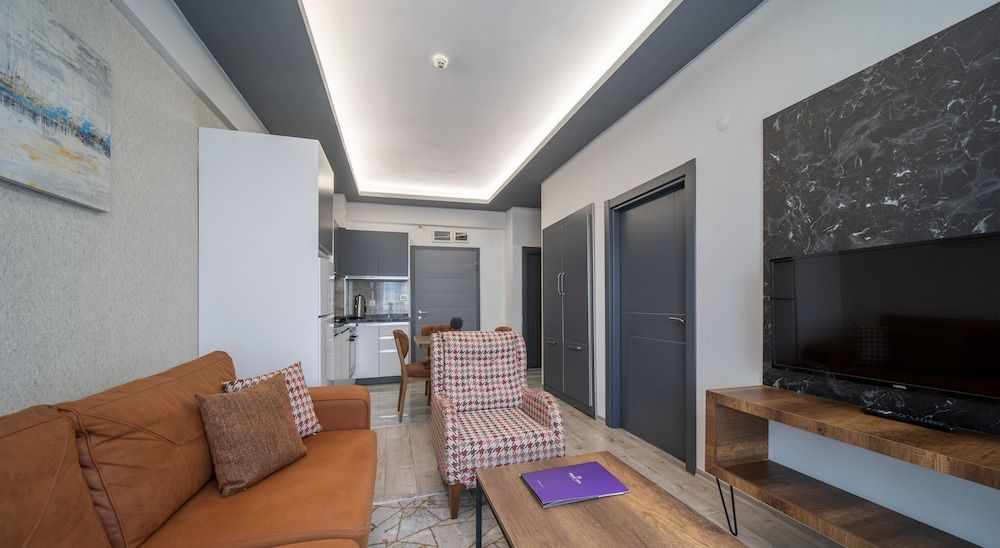 Prime Inn City Family Suite 24